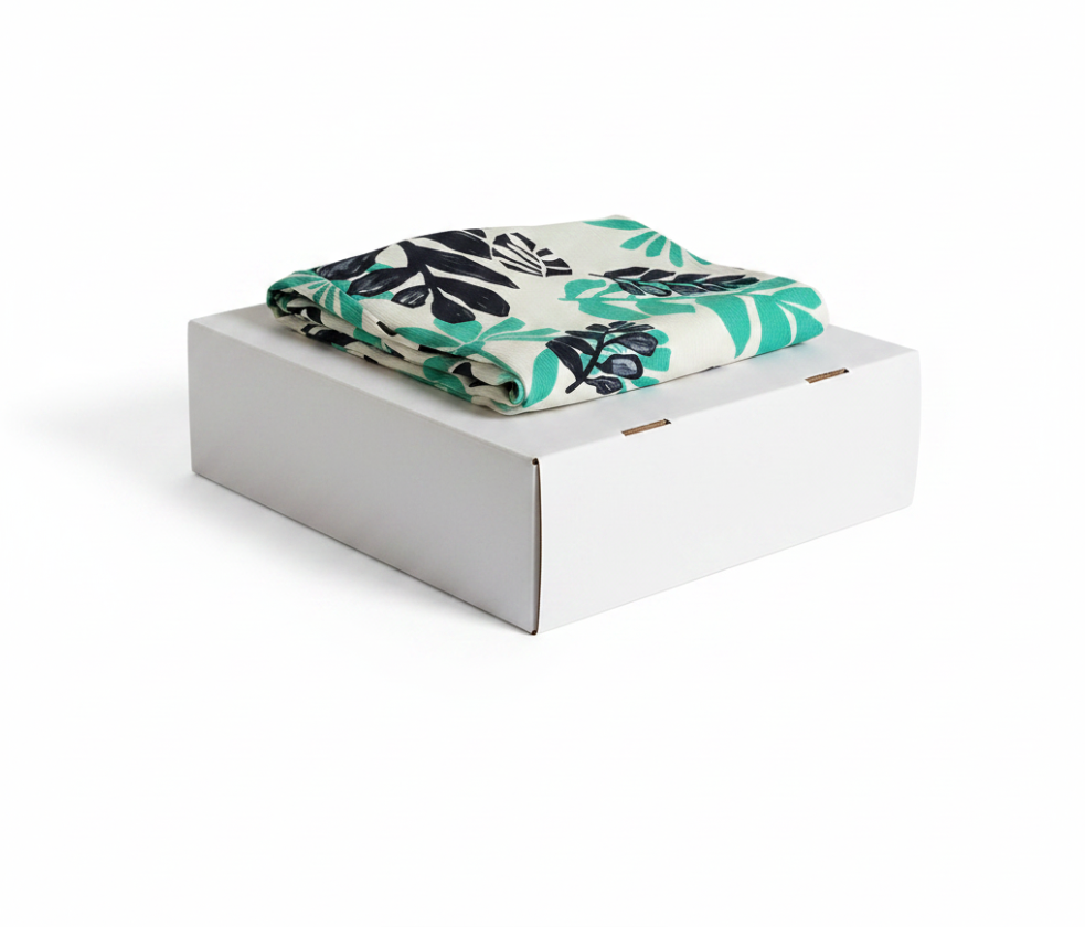 Pantalón Estampado Hojas Tropicales